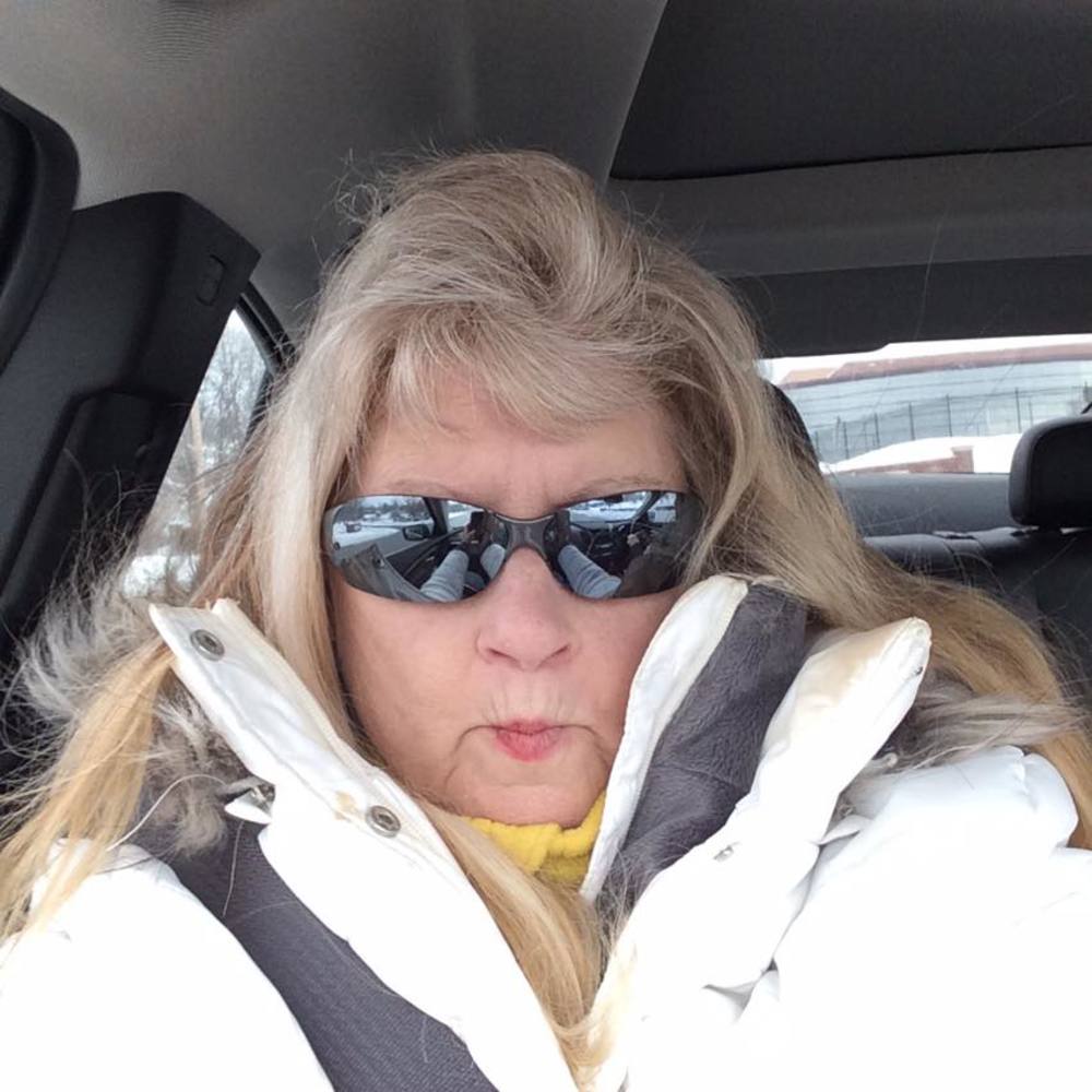 Meet your Posher, Debbie